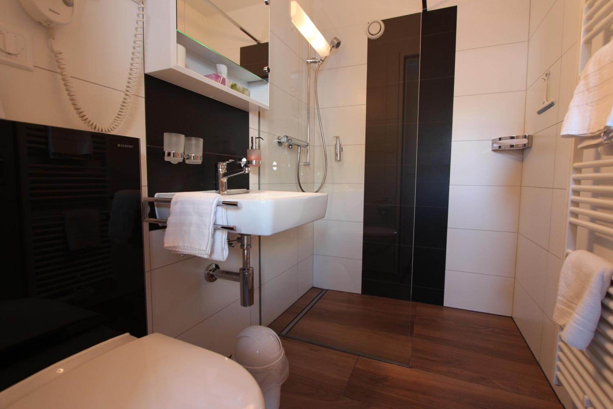 Hotel Al Rom 3* Tschierv