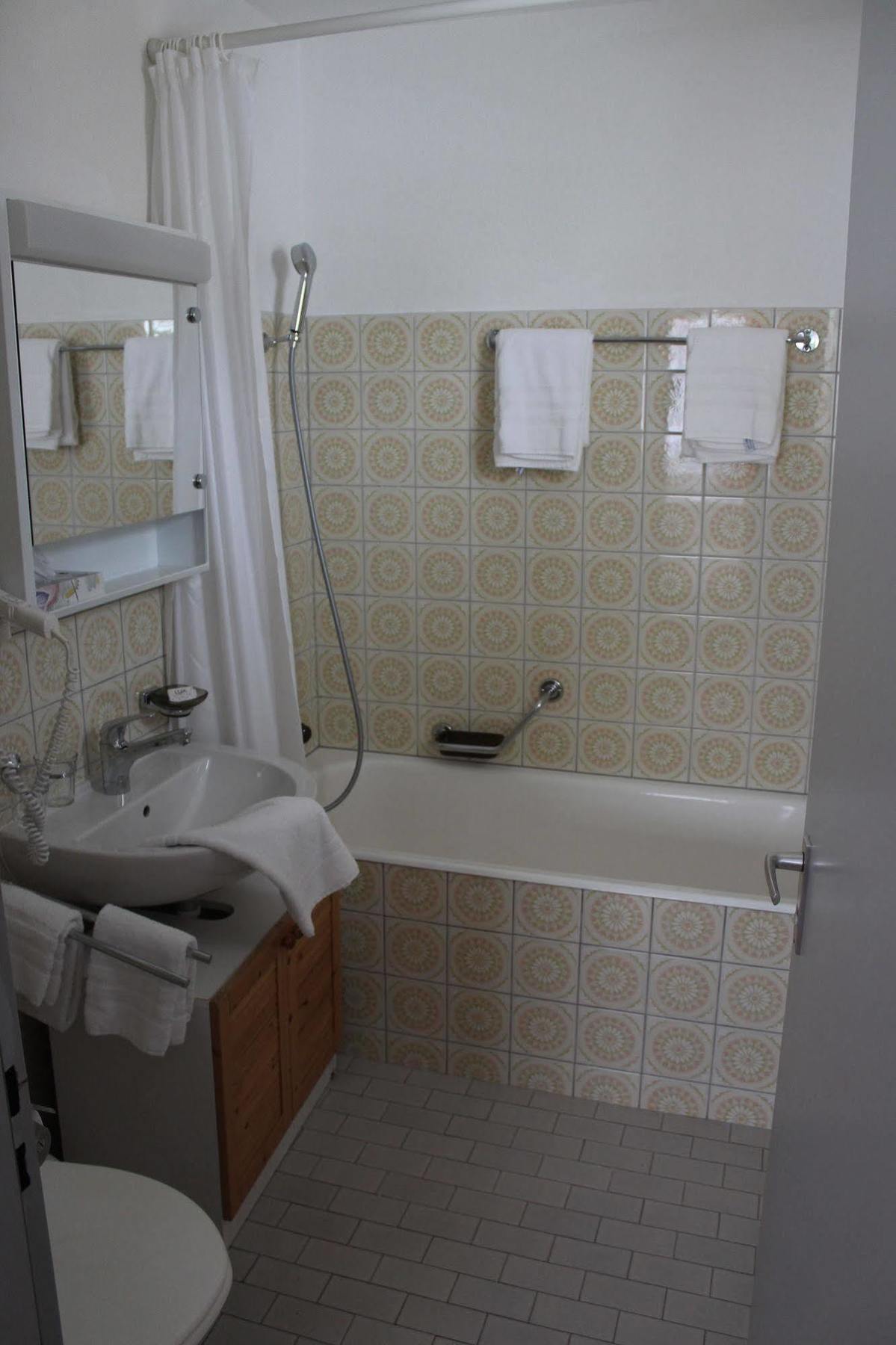 Hotel Al Rom Hotel Tschierv